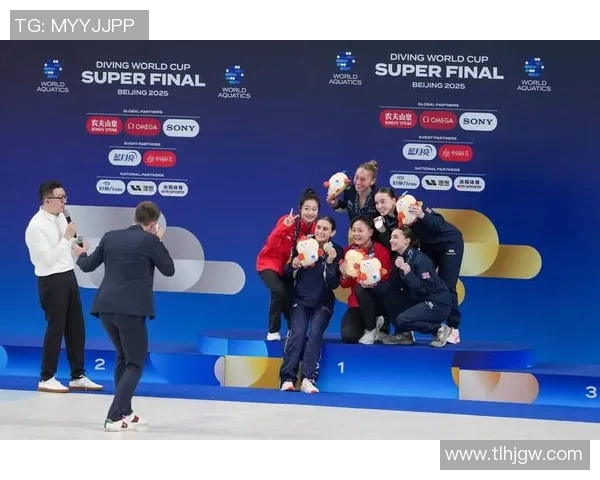 世界游泳锦标赛开幕，中国跳水梦之队首日三金